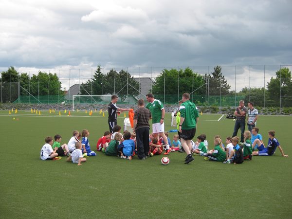 DFB Mobil 15.06.13IMG 1862